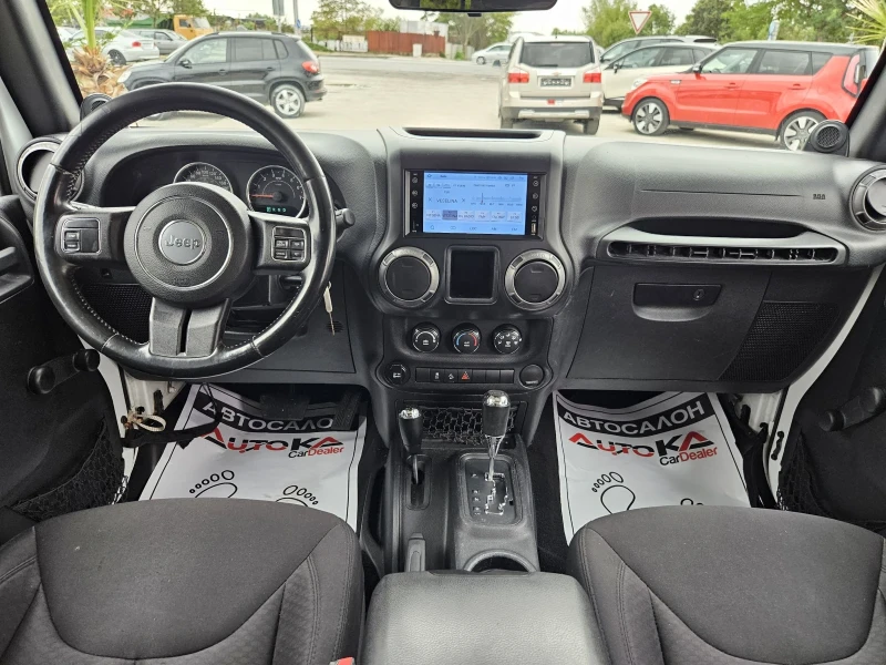 Jeep Wrangler 3.6i-290kc= АВТОМАТ= ДЪЛГА БАЗА= КЛИМАТИК, снимка 12 - Автомобили и джипове - 51417309