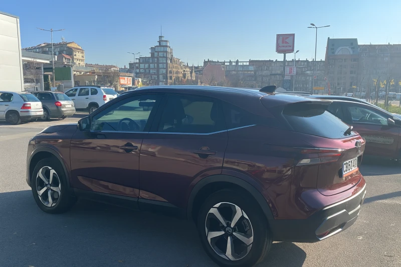 Nissan Qashqai N-CONNECTA 1.3 DIG-T Xtronic, снимка 4 - Автомобили и джипове - 52544940