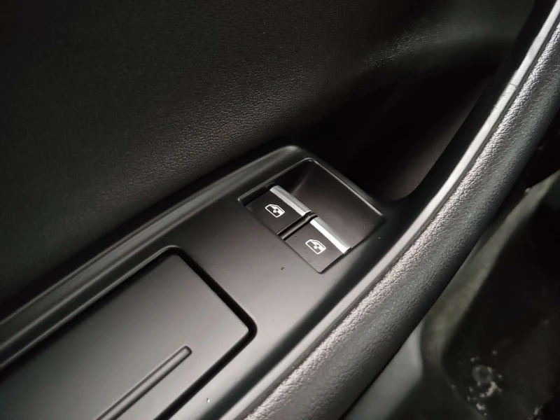 Audi Q8 * S Line quattro Prestige * CARFAX * БЕЗ ПЪРВОНАЧА, снимка 14 - Автомобили и джипове - 53075725