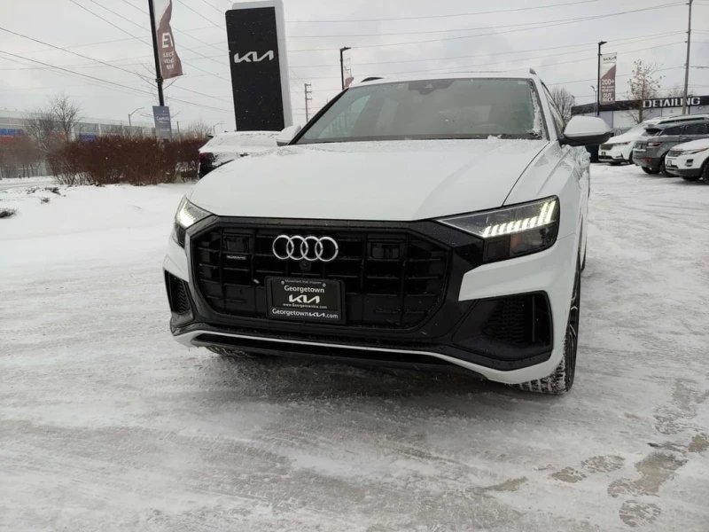 Audi Q8 * S Line quattro Prestige * CARFAX * БЕЗ ПЪРВОНАЧА, снимка 4 - Автомобили и джипове - 53075725