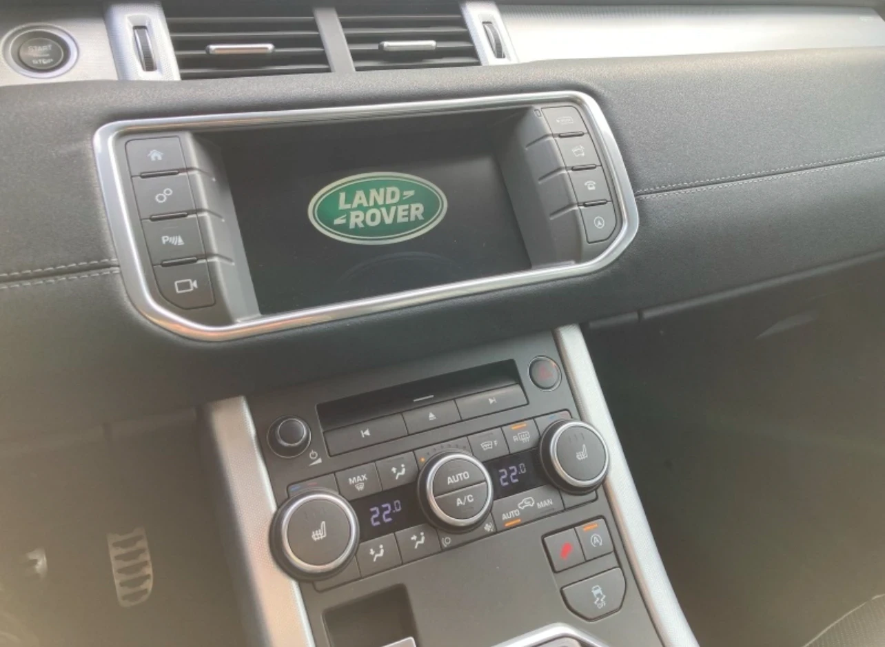 Land Rover Range Rover Evoque Face lift R Dynamic sd4 hse180к.с9 скорсти - изображение 10