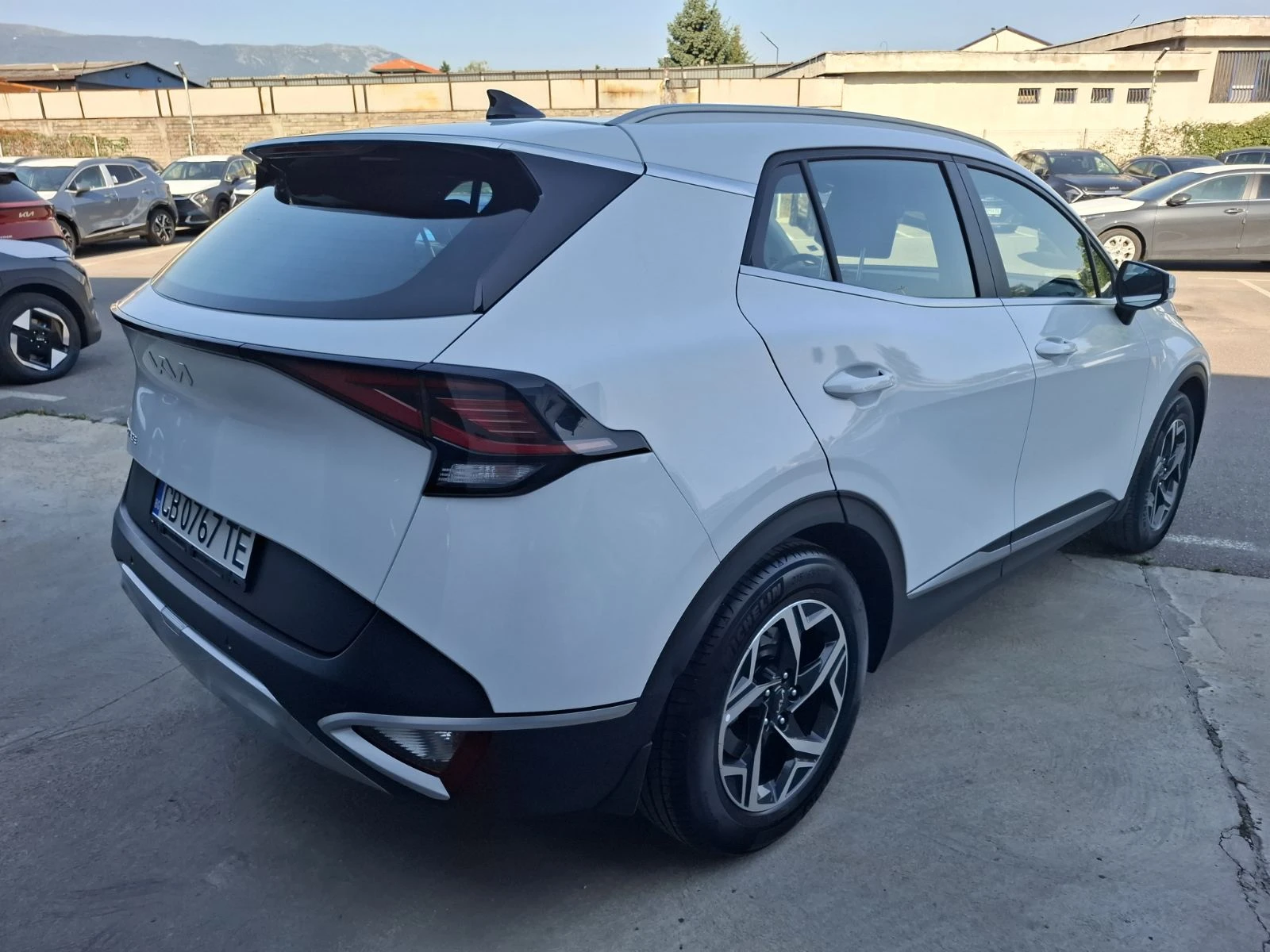 Kia Sportage 1.6 crdi  - изображение 4