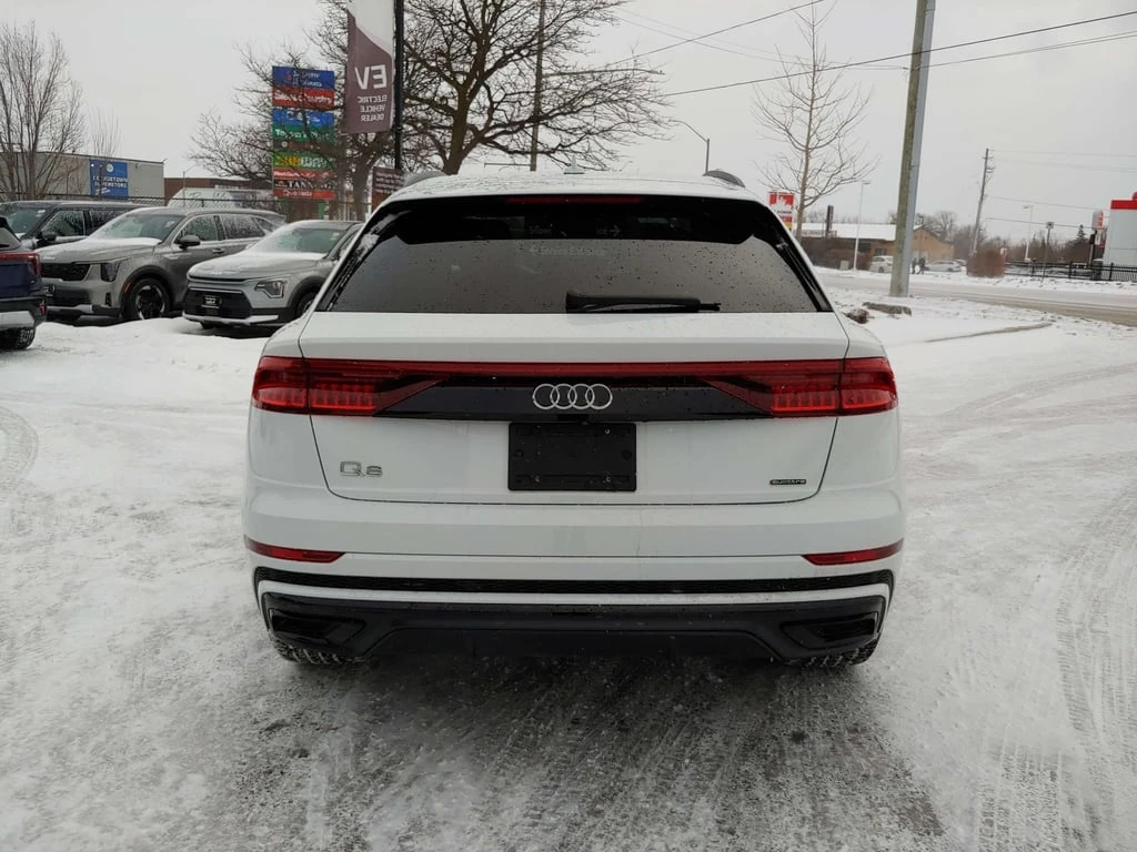 Audi Q8 * S Line quattro Prestige * CARFAX * БЕЗ ПЪРВОНАЧА - изображение 7