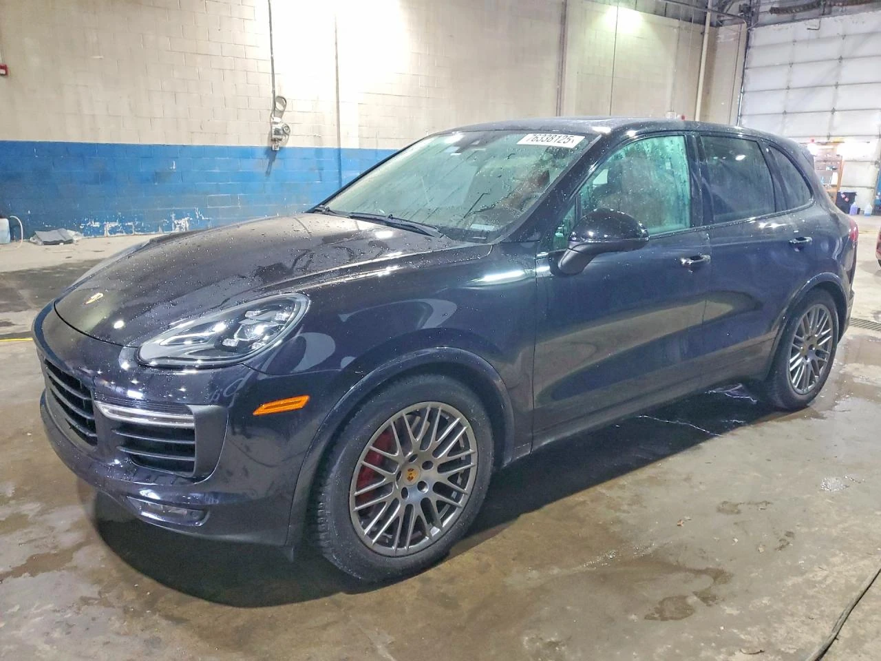 Porsche Cayenne TURBO AWD