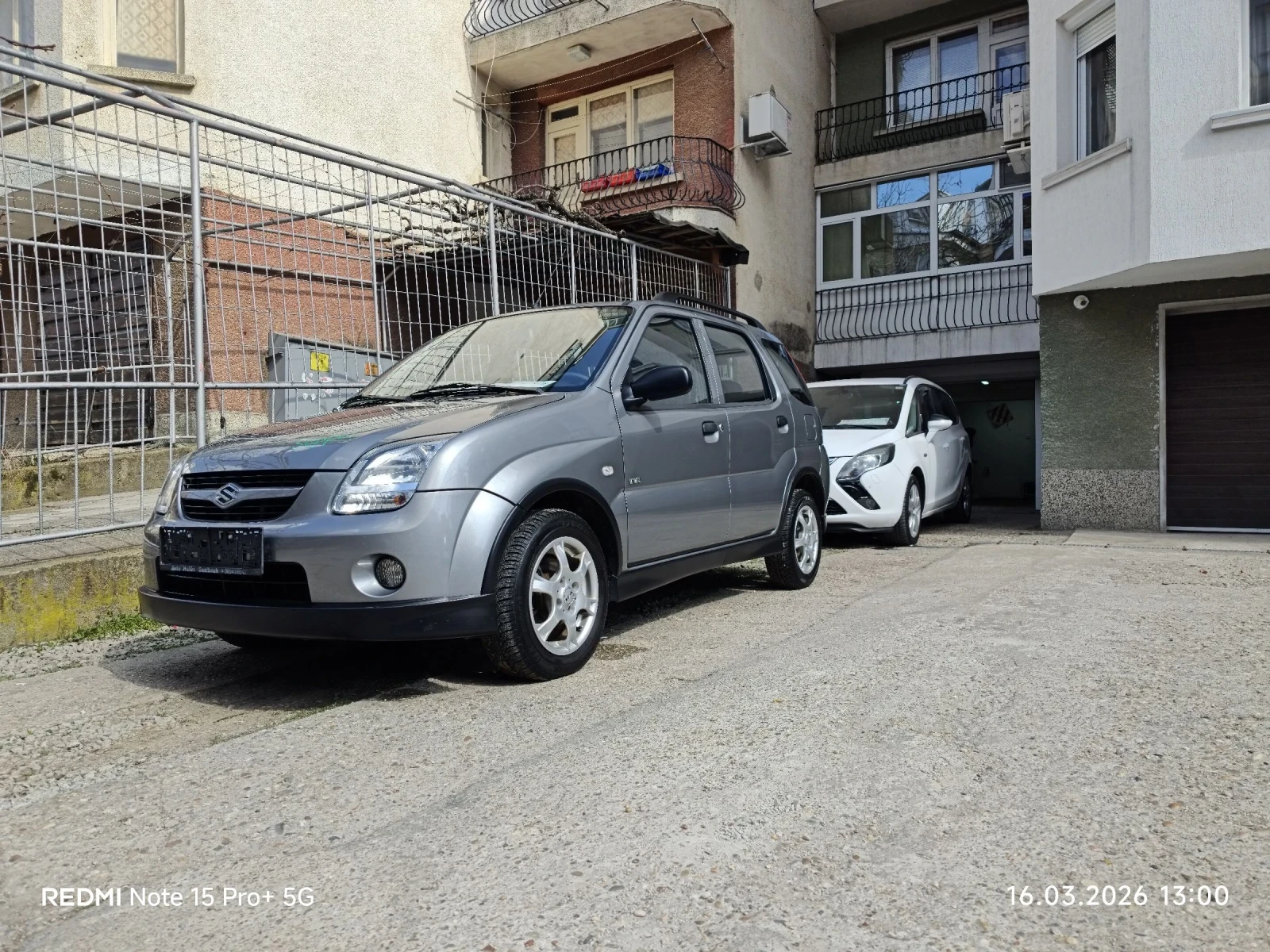 Suzuki Ignis 1.3VVT 4x4 Климатик, снимка 2 - Автомобили и джипове - 53864014