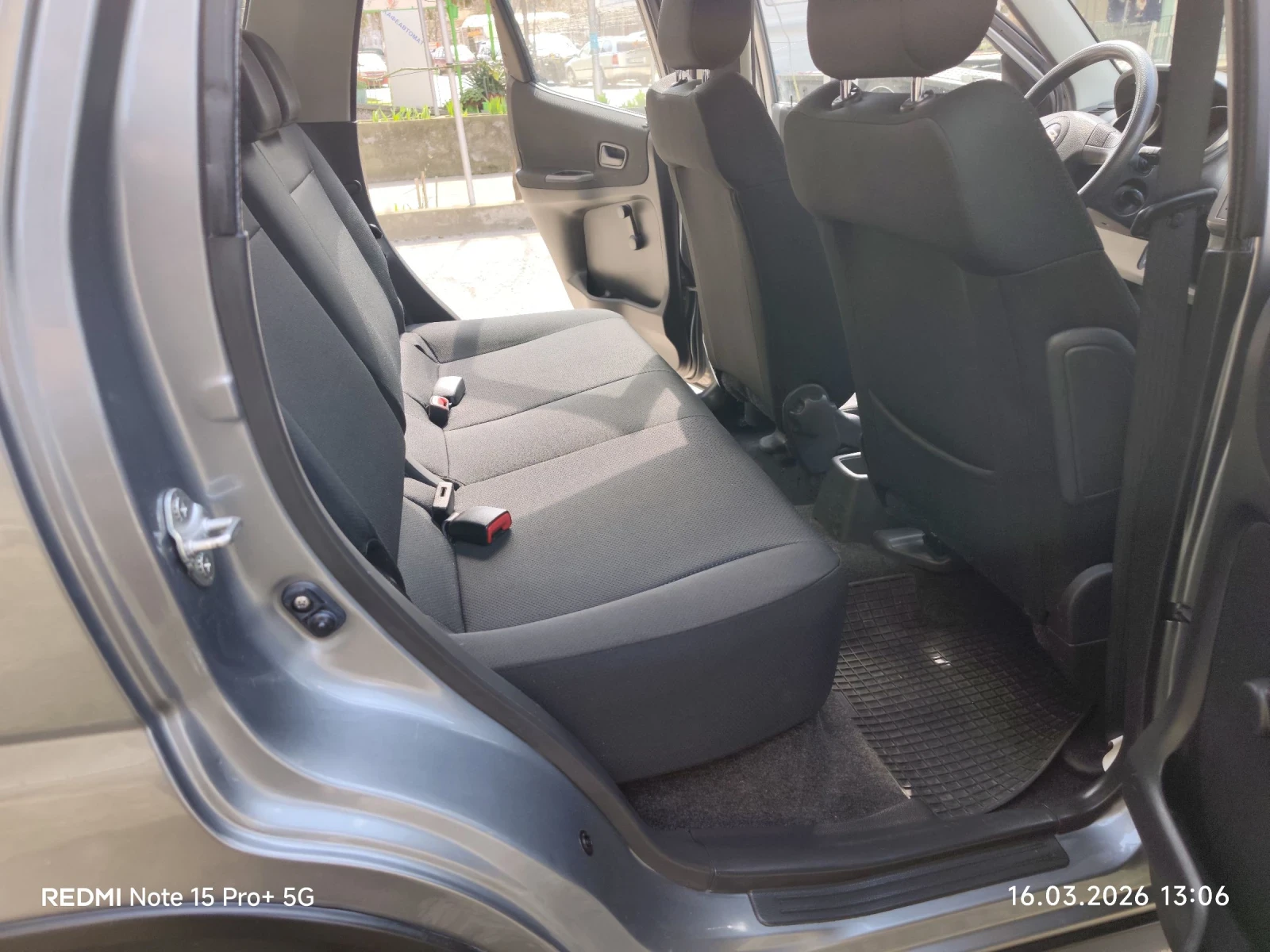 Suzuki Ignis 1.3VVT 4x4 Климатик, снимка 16 - Автомобили и джипове - 53864014