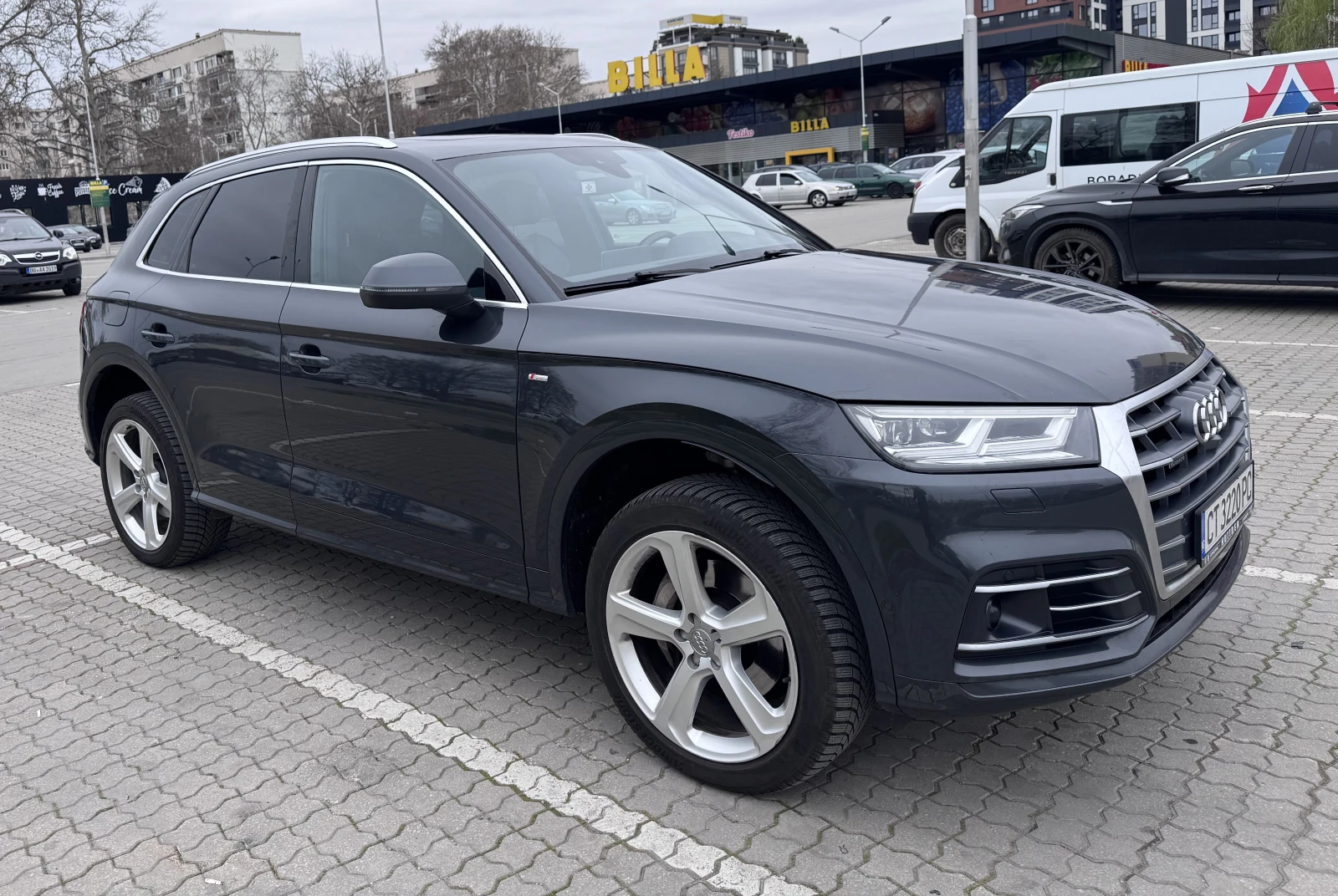 Audi Q5 3.0 TDI/Възд/Distronic/Печка/360 Кам/Keyless, снимка 7 - Автомобили и джипове - 53953751