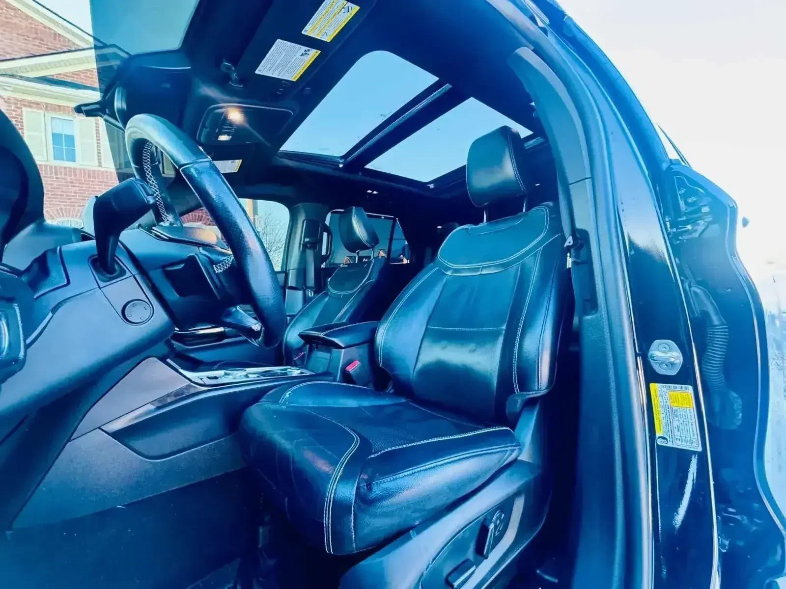 Ford Explorer ST * * CARFAX * * АВТО КРЕДИТ * * , снимка 6 - Автомобили и джипове - 54033213