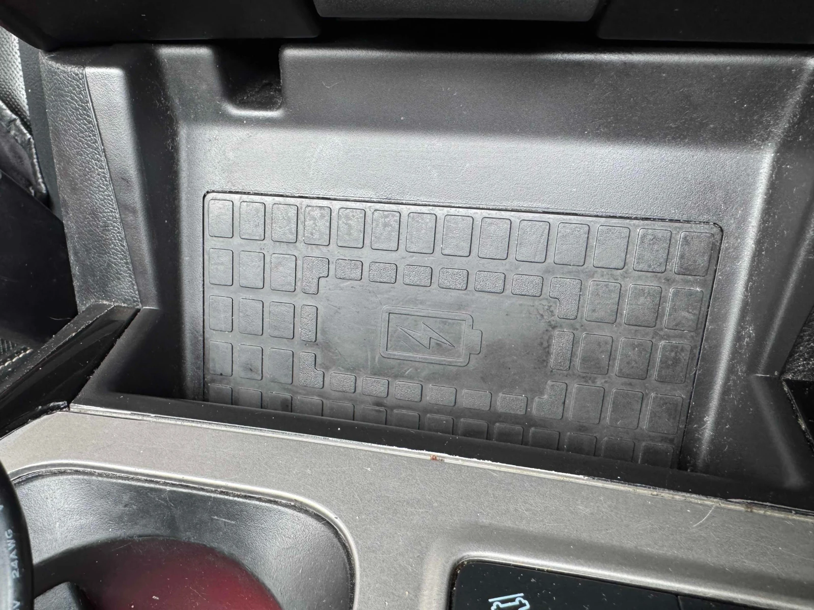 Ford Explorer ST * * CARFAX * * АВТО КРЕДИТ * * , снимка 11 - Автомобили и джипове - 54033213