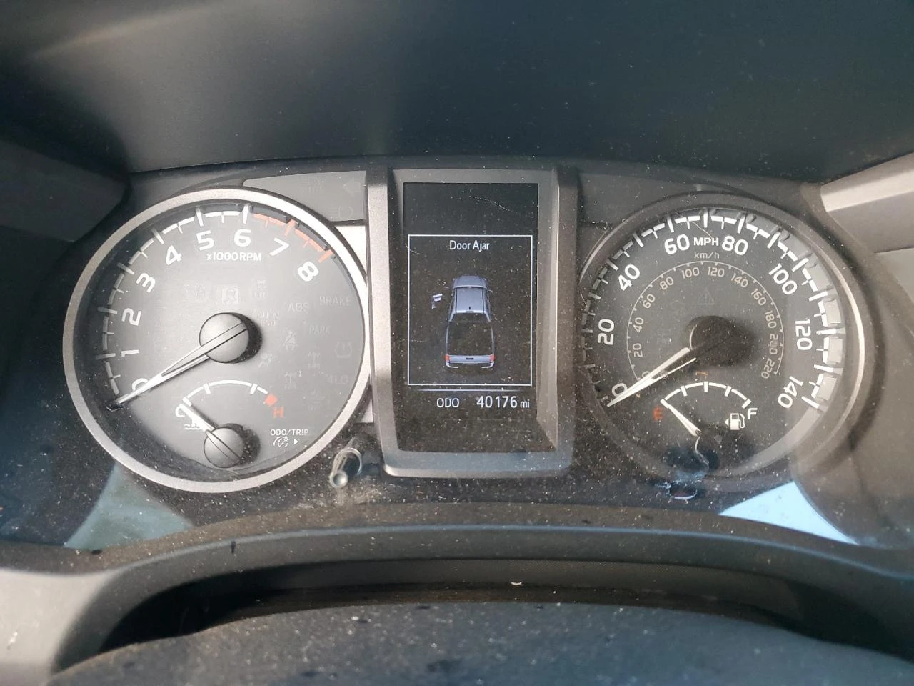 Toyota Tacoma 3.5l Double Cab, снимка 9 - Автомобили и джипове - 54913707