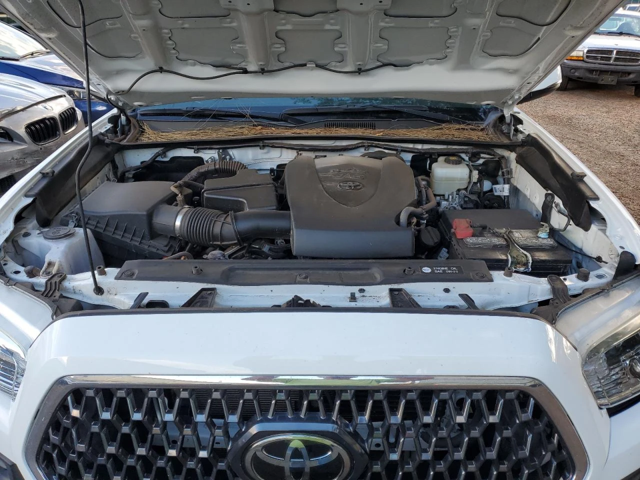 Toyota Tacoma 3.5l Double Cab, снимка 11 - Автомобили и джипове - 54913707