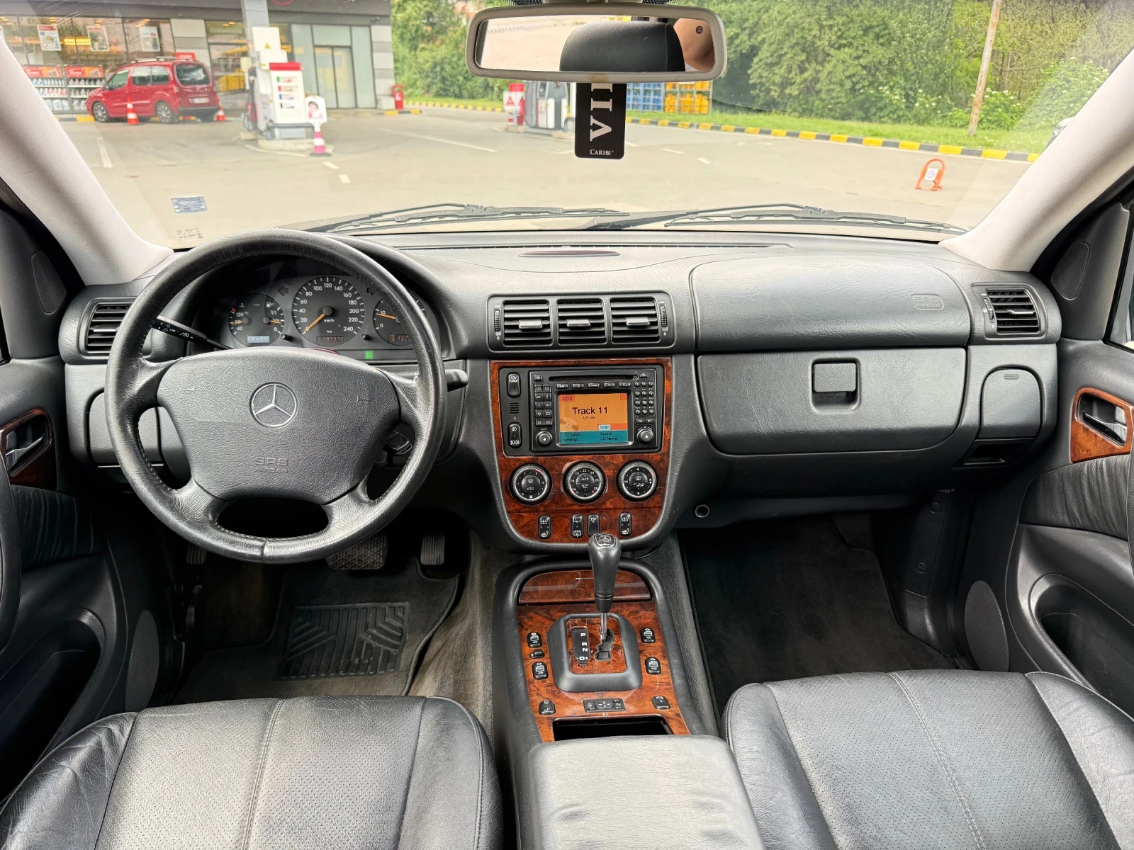 Mercedes-Benz ML 270 2.7CDI Автоматик/Кожа/Подгрев/4х4/Ксенон, снимка 15 - Автомобили и джипове - 55222638