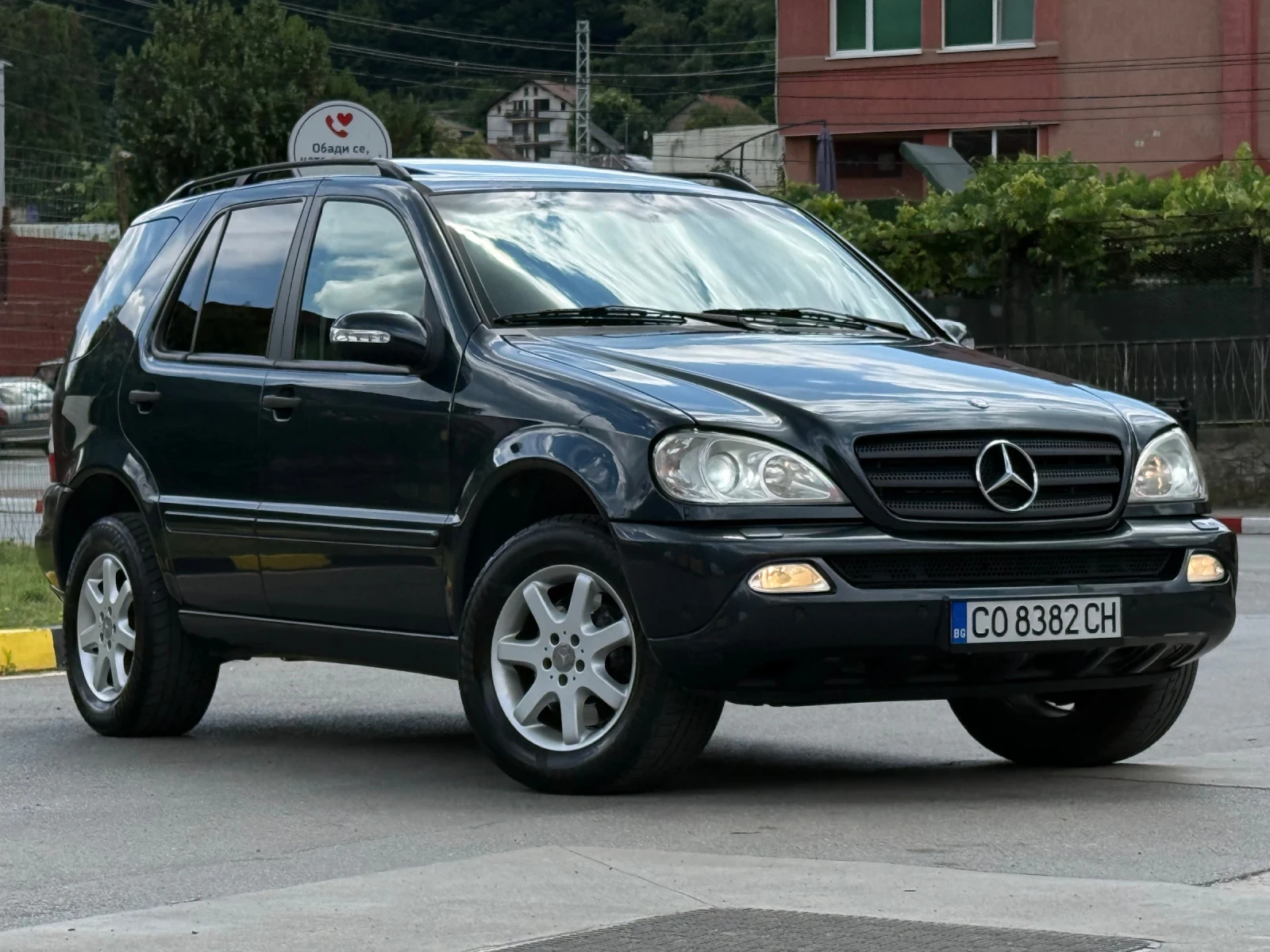 Mercedes-Benz ML 270 2.7CDI Автоматик/Кожа/Подгрев/4х4/Ксенон, снимка 4 - Автомобили и джипове - 55222638