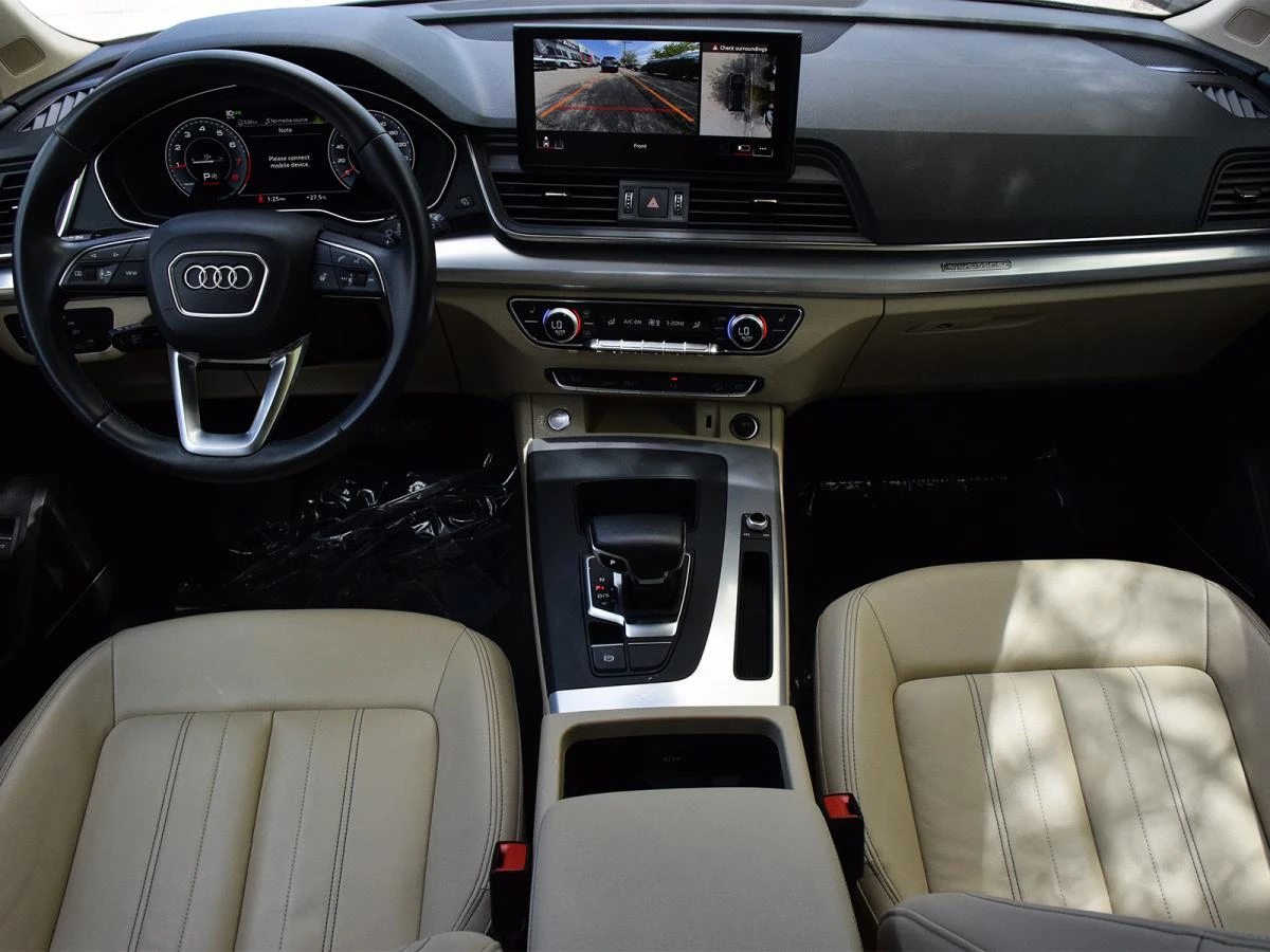 Audi Q5 * TECHNIK* * HeadUp* AвтоКредит* (ЦЕНА ДО БГ), снимка 13 - Автомобили и джипове - 55242393