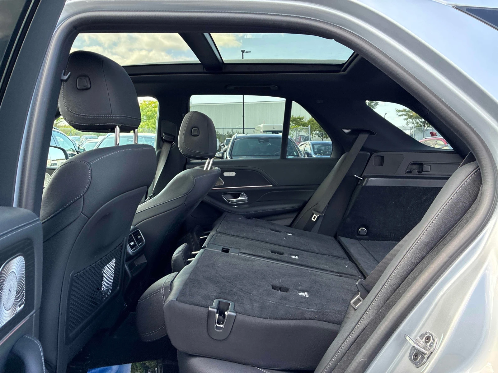 Mercedes-Benz GLE 350 * CARFAX * ОПЦИЯ ЗА ФИНАНСИРАНЕ, снимка 13 - Автомобили и джипове - 56024962