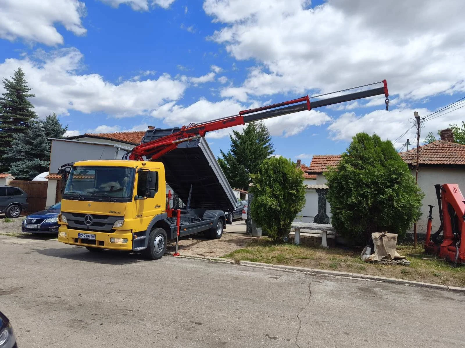 Mercedes-Benz Atego 1224 ТРИСТРАНЕН САМОСВАЛ С КРАН , снимка 5 - Камиони - 55278822