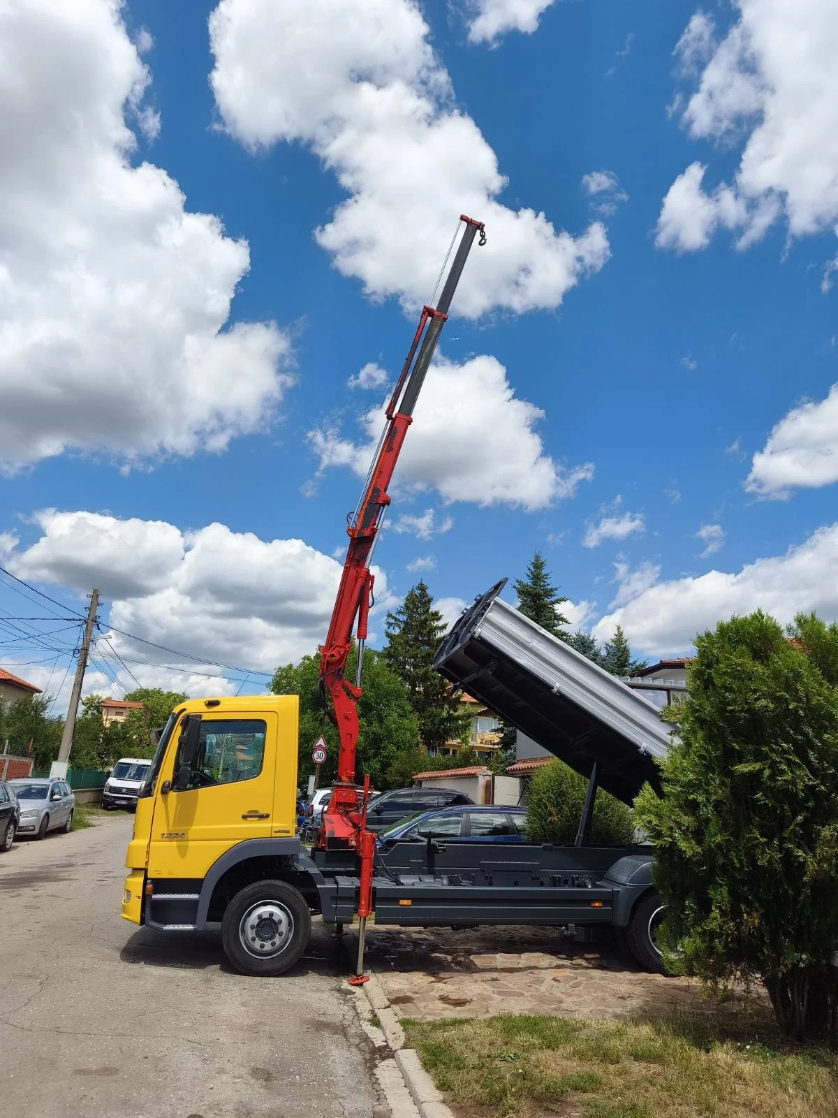 Mercedes-Benz Atego 1224 ТРИСТРАНЕН САМОСВАЛ С КРАН 
