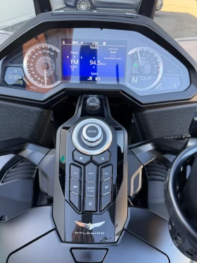 Honda Gold Wing DCT Black Edition Регистриран, снимка 8