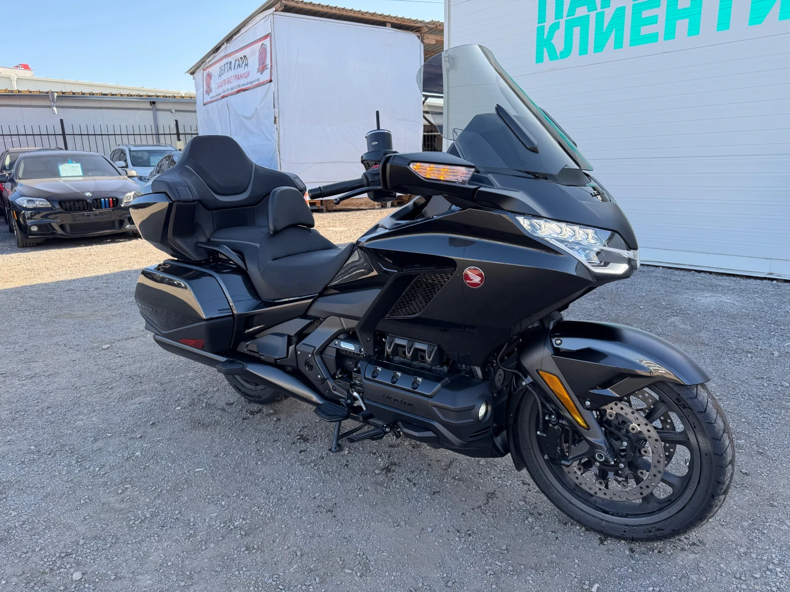 Honda Gold Wing DCT Black Edition Регистриран, снимка 2 - Мотоциклети и мототехника - 53817555