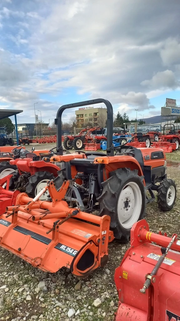 Трактор Kubota KL23, снимка 2 - Селскостопанска техника - 53767257
