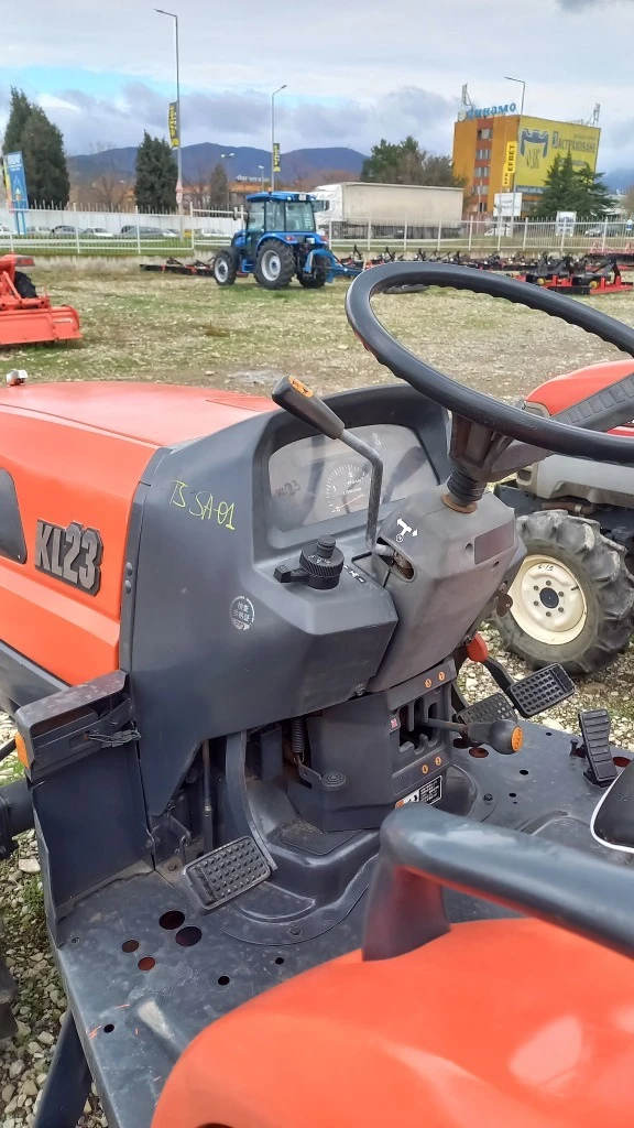 Трактор Kubota KL23, снимка 9 - Селскостопанска техника - 53767257