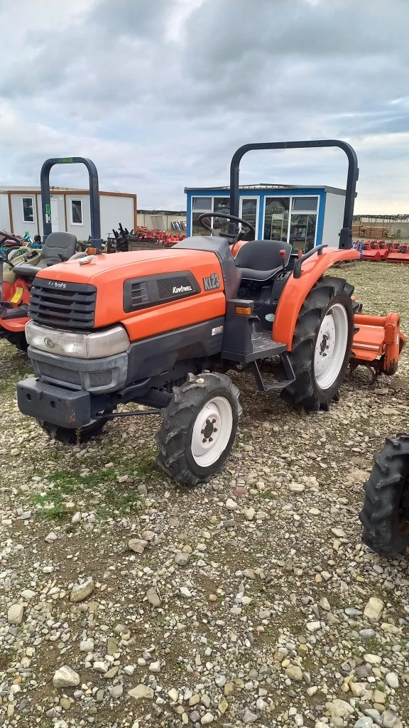 Трактор Kubota KL23, снимка 4 - Селскостопанска техника - 53767257