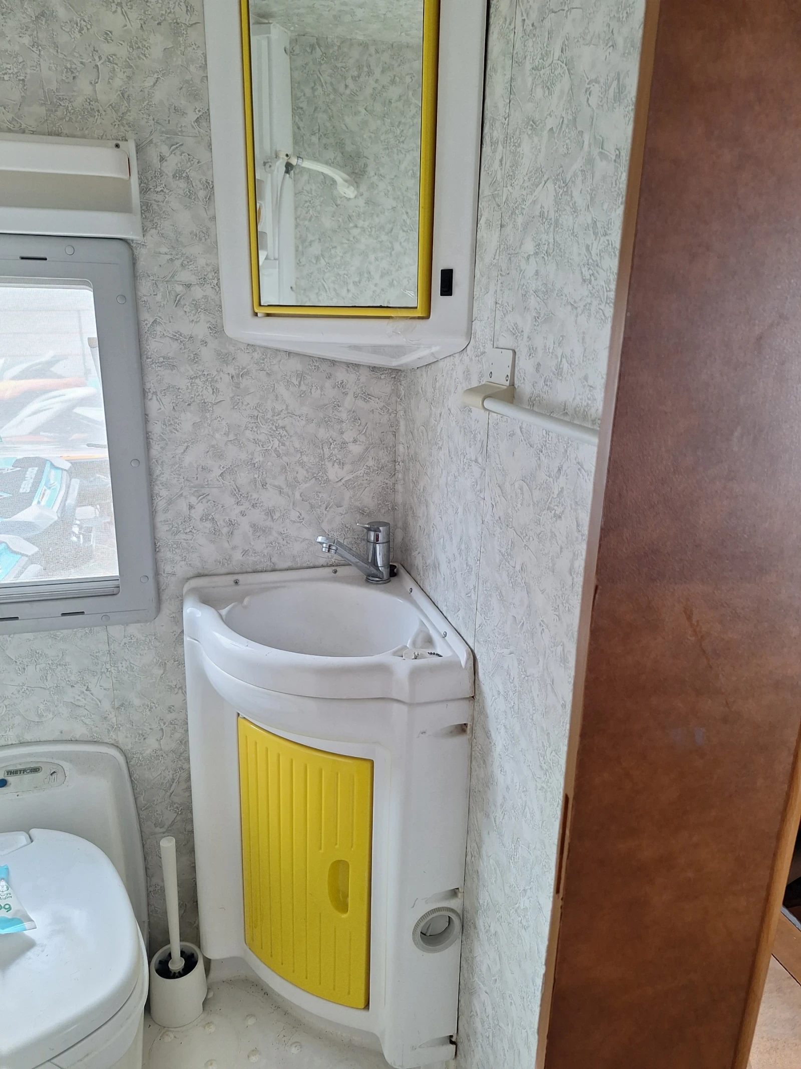 Кемпер Bimobil Dukato 29 TDI - изображение 8