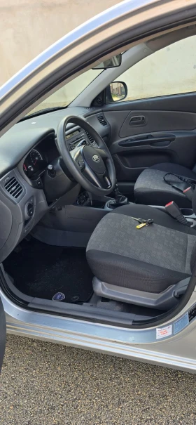 Kia Rio 1.4i, снимка 10