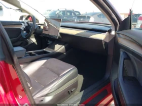 Tesla Model 3 STANDARD RANGE PLUS REAR-WHEEL DRIVE - 26000 лв. / 13293.59 € - 36958620 5