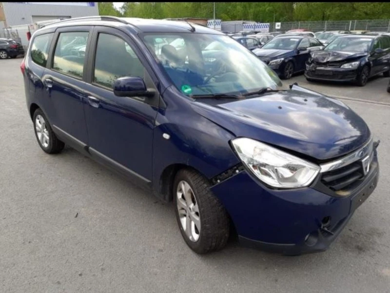 Dacia Lodgy 1.6i ГАЗ, снимка 9 - Автомобили и джипове - 46408230