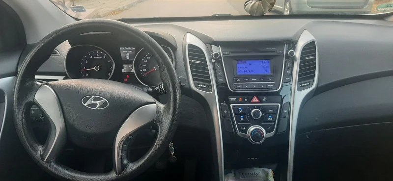 Hyundai I30 Газ бензин, снимка 7 - Автомобили и джипове - 47016296