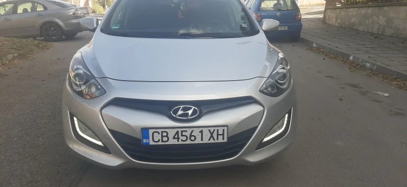 Hyundai I30 Газ бензин, снимка 2 - Автомобили и джипове - 47016296