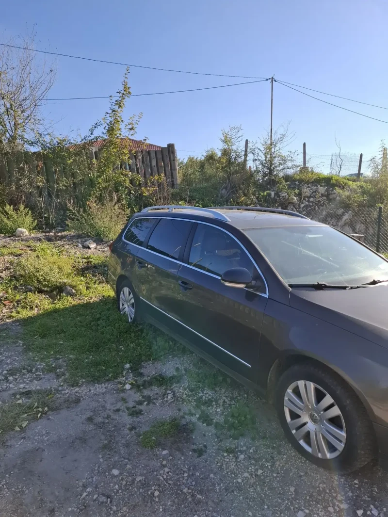 VW Passat 2.0 TDI, снимка 2 - Автомобили и джипове - 47660831