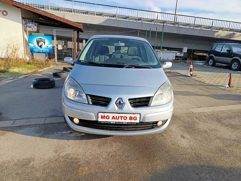 Renault Scenic 1.5DCI, снимка 2 - Автомобили и джипове - 48459337