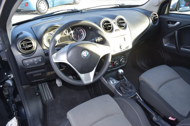 Alfa Romeo MiTo 1.3 multijet EURO5, снимка 13 - Автомобили и джипове - 48539005