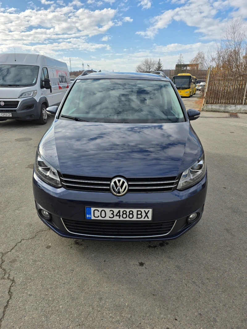 VW Touran, снимка 3 - Автомобили и джипове - 48654194