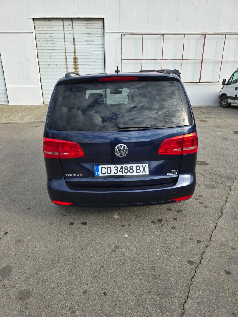 VW Touran, снимка 5 - Автомобили и джипове - 48654194