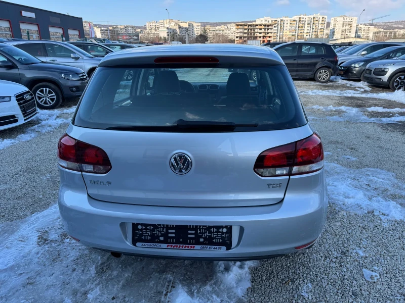 VW Golf 1.6TDI, снимка 8 - Автомобили и джипове - 49224818