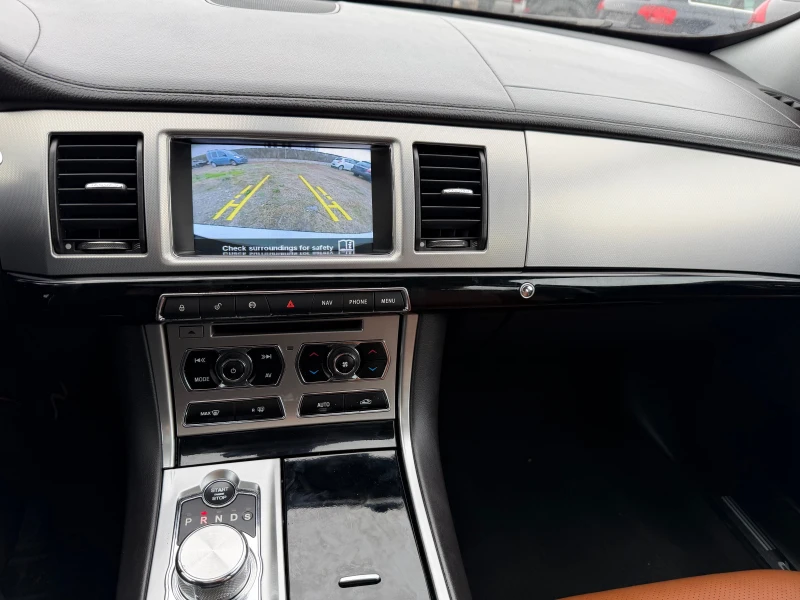 Jaguar Xf 2.2 D 8 ZF(КАТО НОВА), снимка 17 - Автомобили и джипове - 52652030