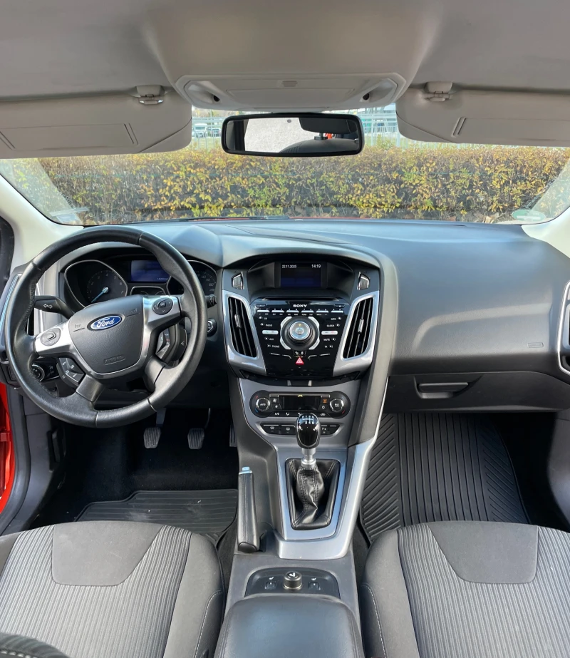 Ford Focus 1.0 TURBO TITANIUM, снимка 7 - Автомобили и джипове - 52679256