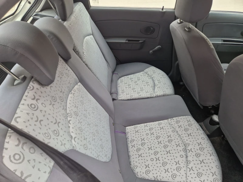 Chevrolet Spark Товарна, снимка 10 - Автомобили и джипове - 52831697