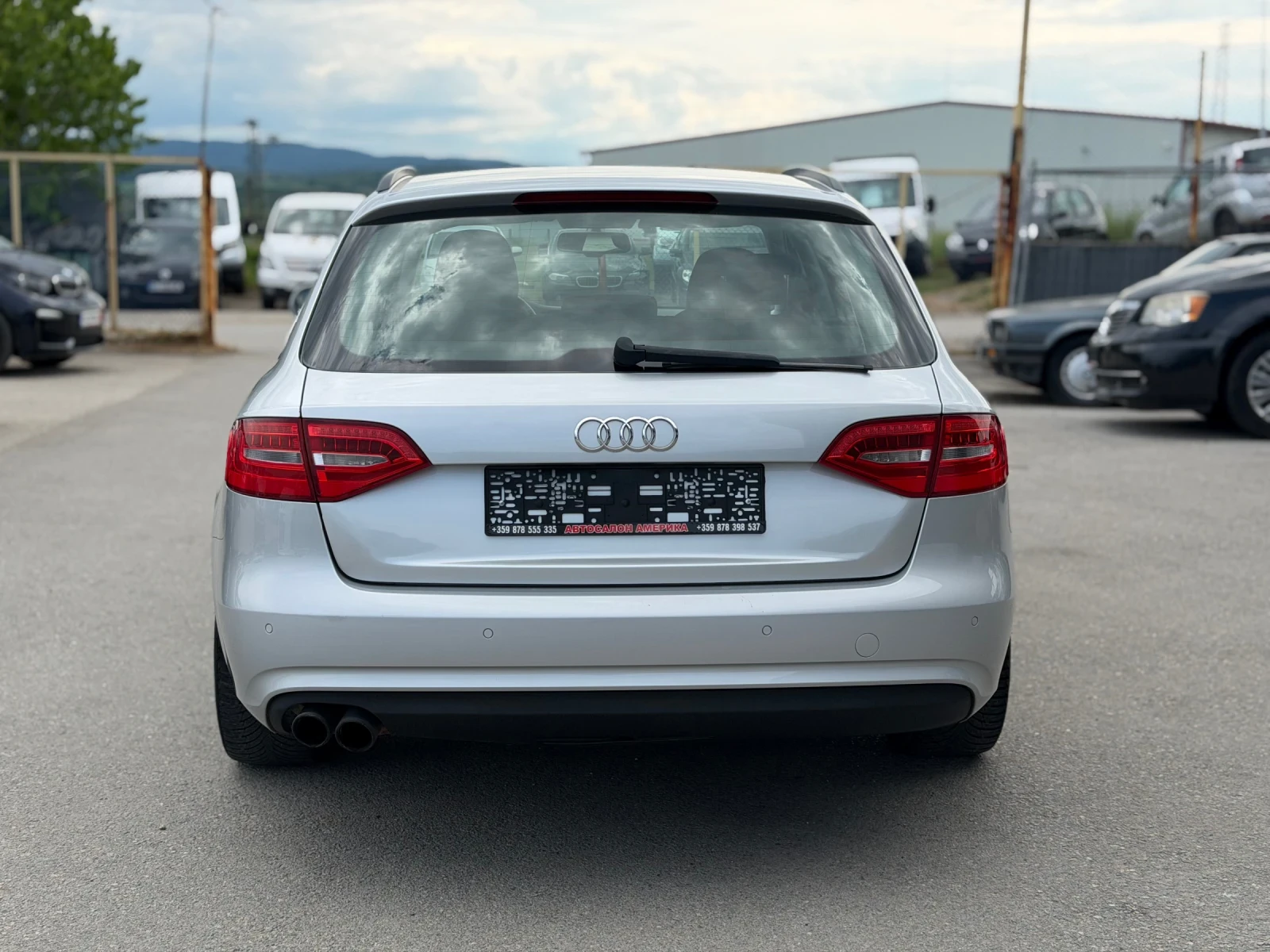 Audi A4 2.0TDI FACELIFT, снимка 5 - Автомобили и джипове - 46232612