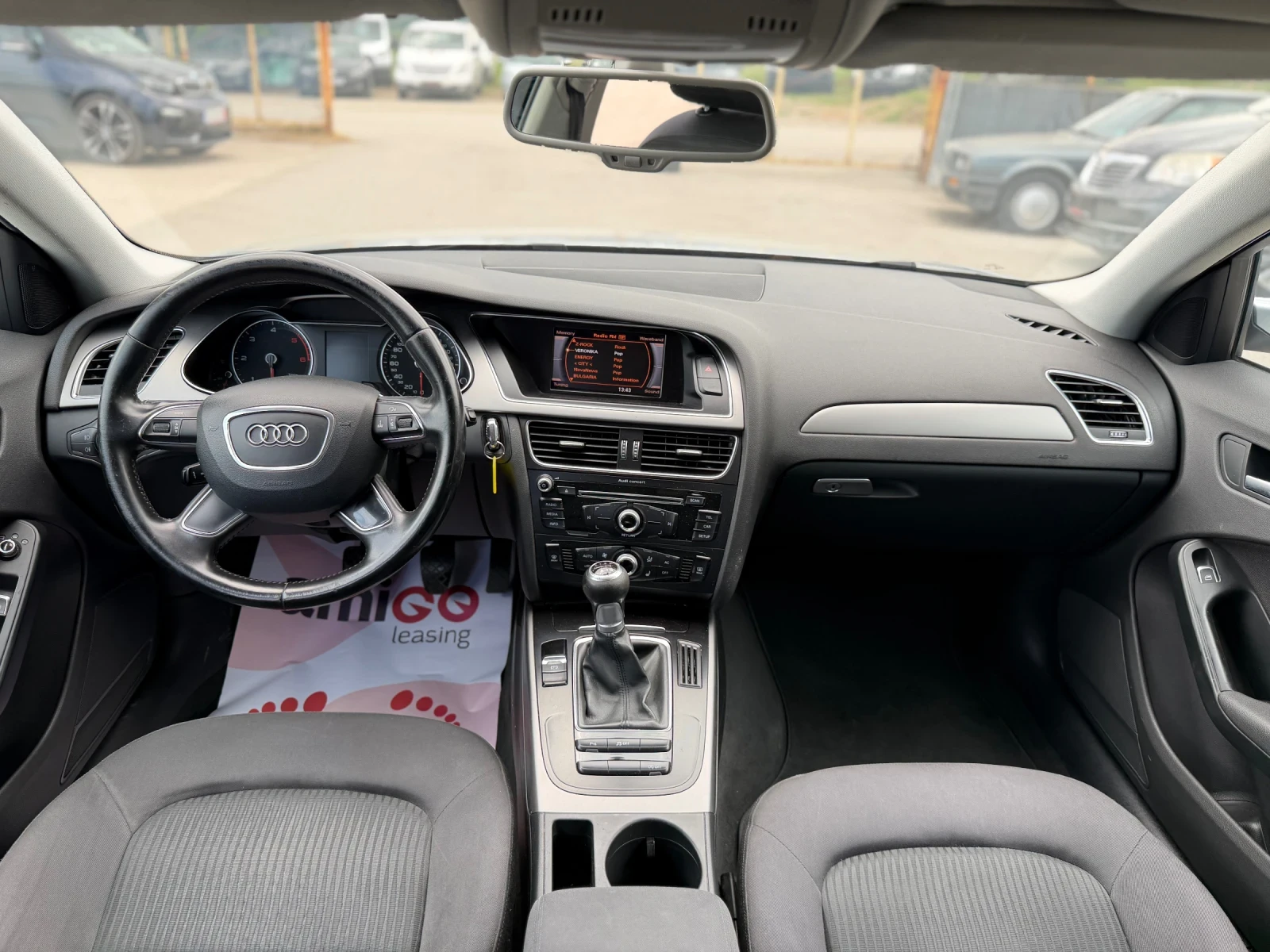 Audi A4 2.0TDI FACELIFT, снимка 13 - Автомобили и джипове - 46232612