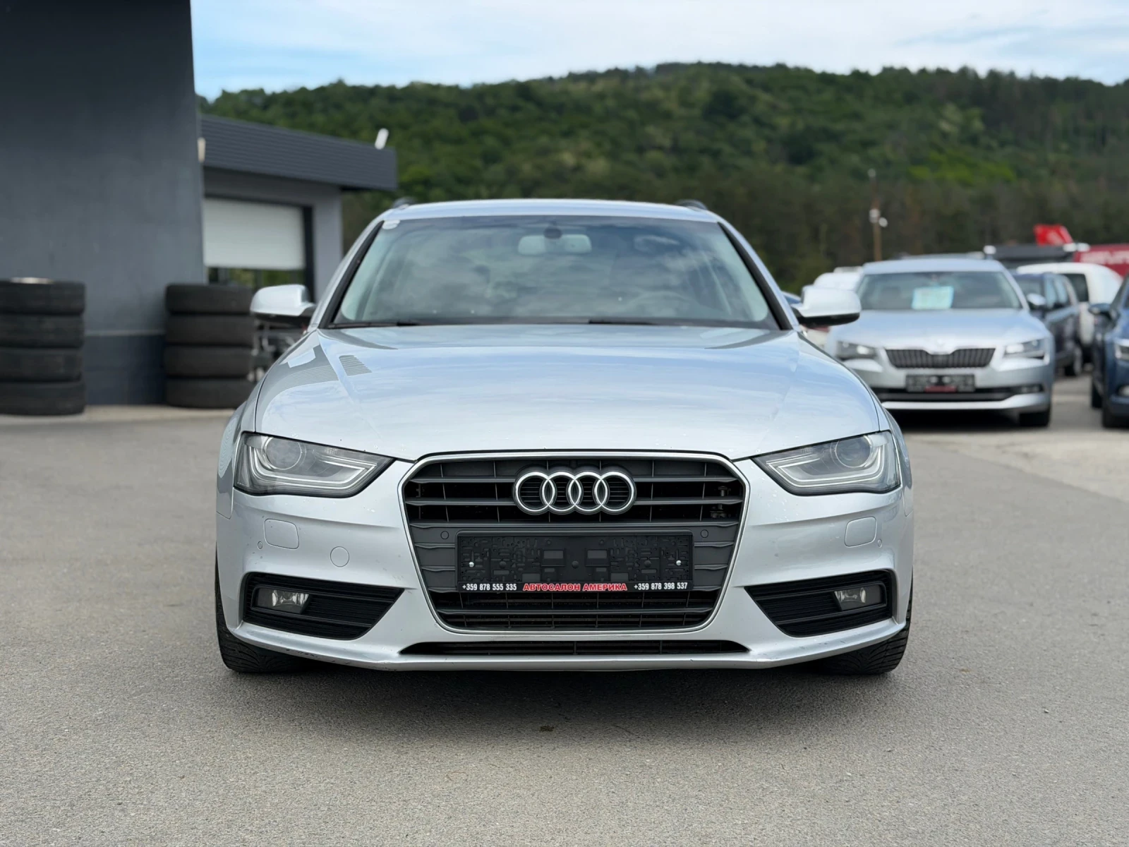 Audi A4 2.0TDI FACELIFT, снимка 2 - Автомобили и джипове - 46232612