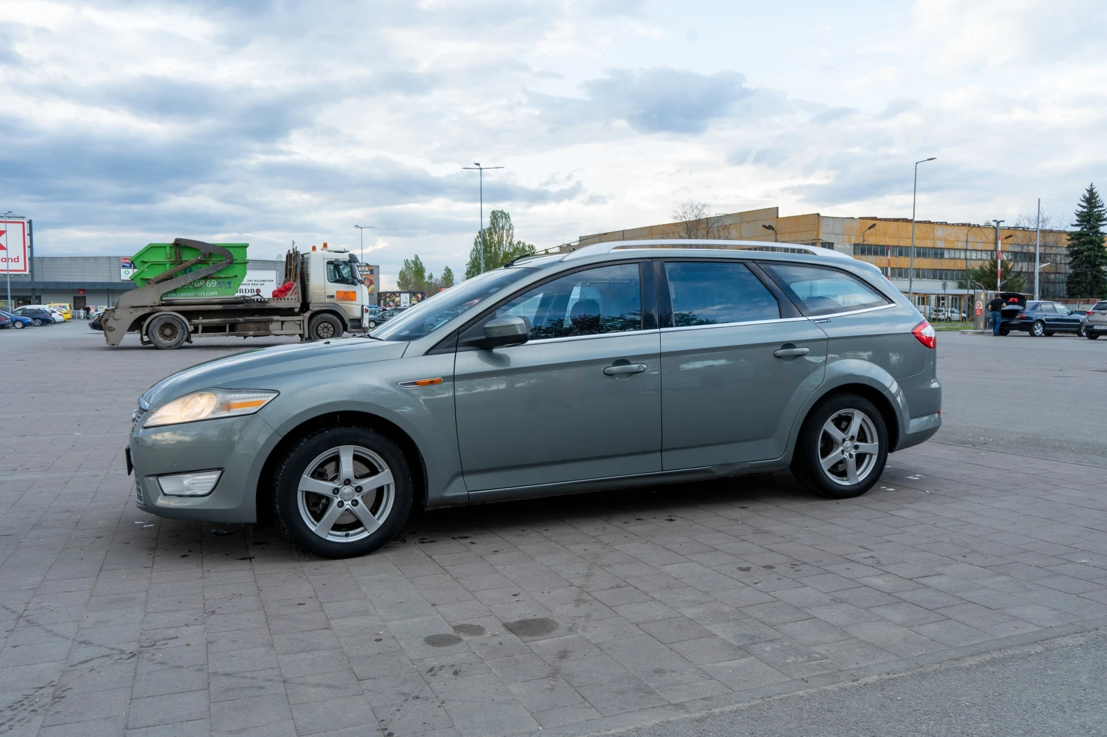 Ford Mondeo TITANIUM 2.3 ГАЗ/БЕНЗИН - изображение 4