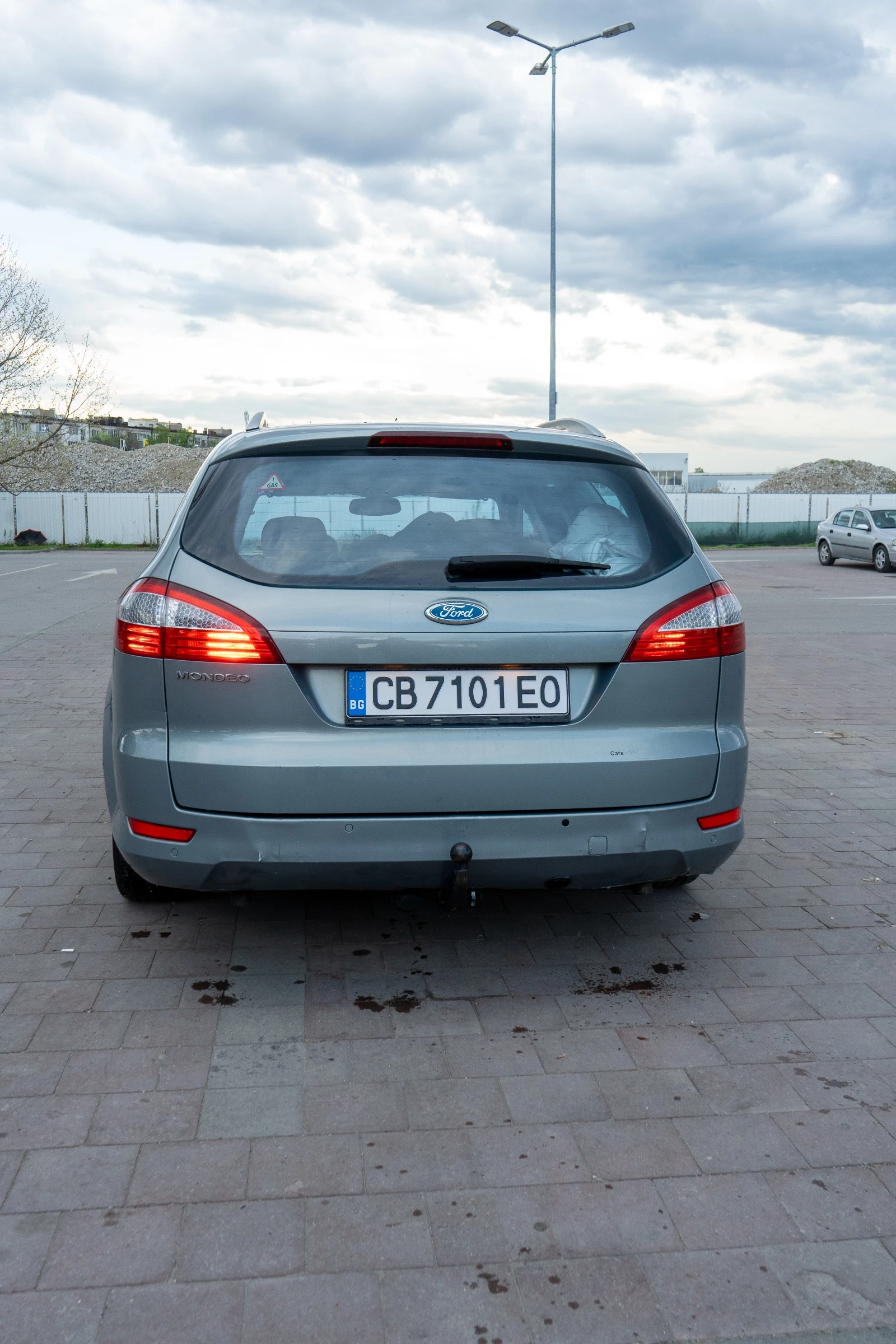 Ford Mondeo TITANIUM 2.3 ГАЗ/БЕНЗИН - изображение 3