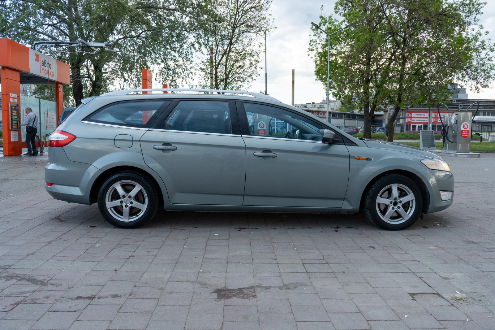 Ford Mondeo TITANIUM 2.3 ГАЗ/БЕНЗИН - изображение 2