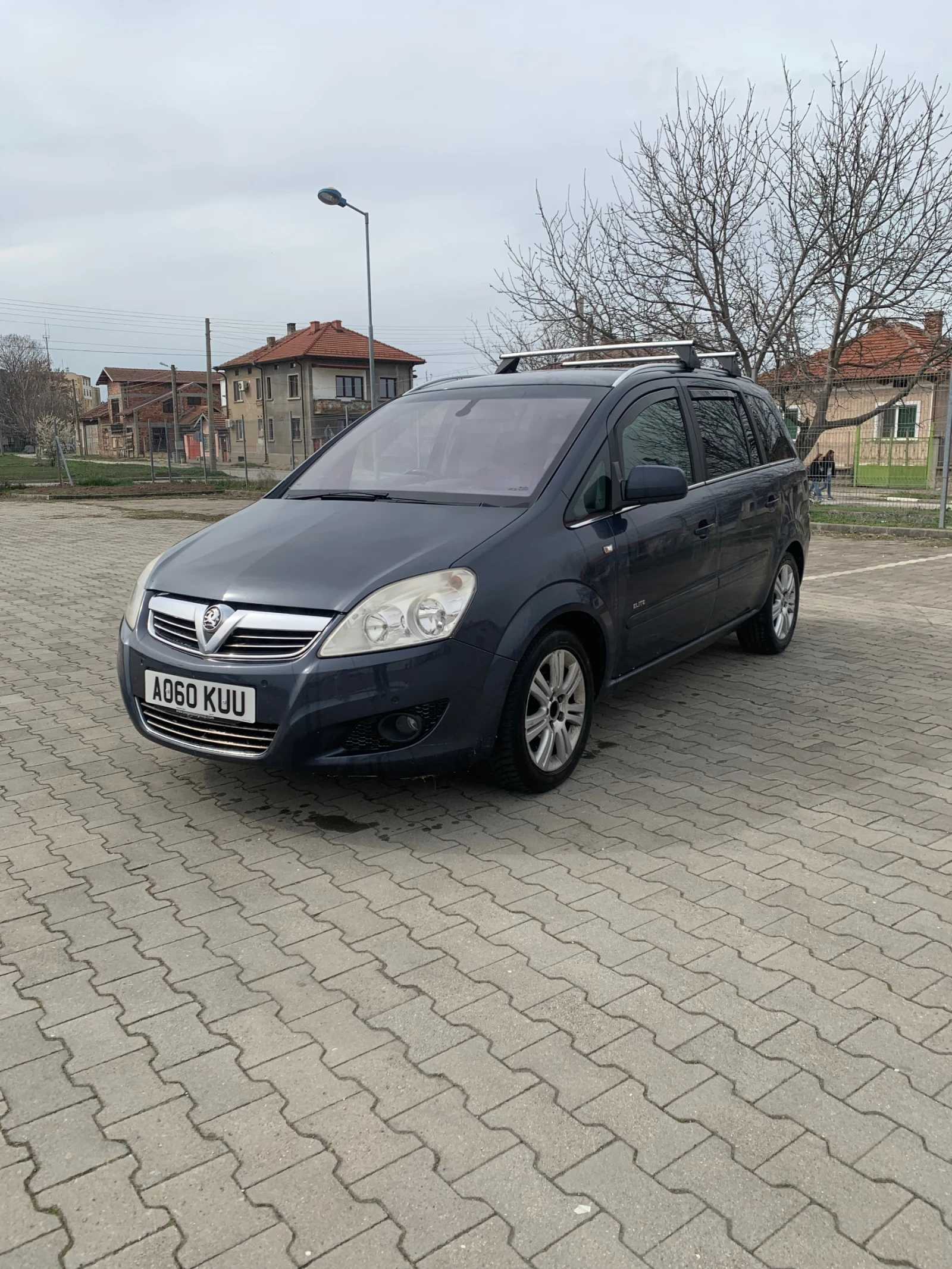 Opel Zafira 1.7 - изображение 2