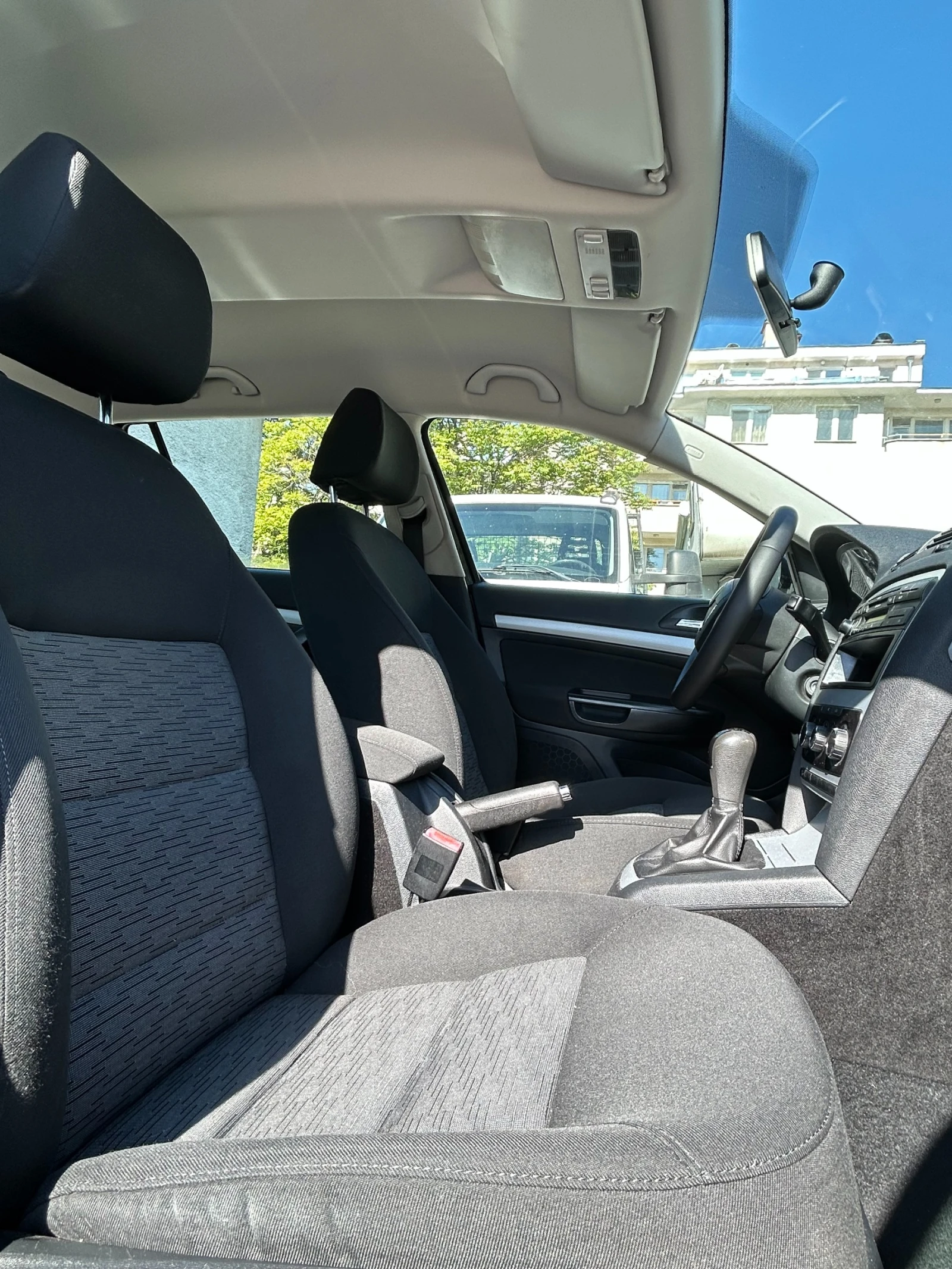 Skoda Octavia 1.6 MPI  | Mobile.bg — изображение 12