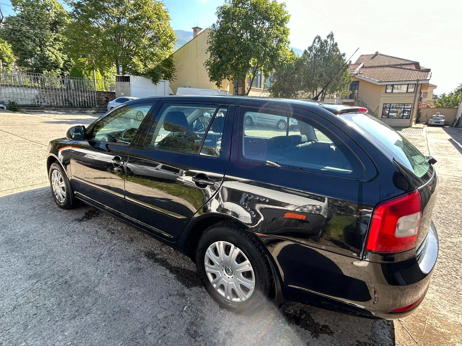Skoda Octavia 1.6 MPI  | Mobile.bg — изображение 2